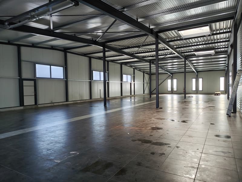 Halle industrielle à louer – Route des Treize Cantons 32, Lucens (3)