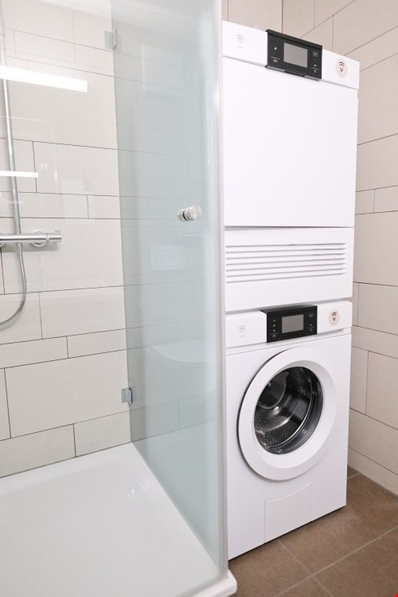 Traumhaft helle Wohnung (7)