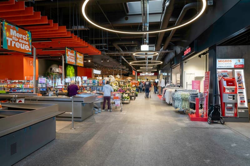 Spazio commerciale di 160m² nel centro commerciale Migros Bubendorf (6)