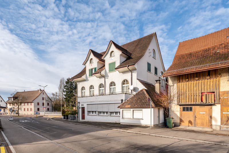 Auberge historique avec un potentiel de construction résidentielle passionnant au centre de Bachenbülach (3)