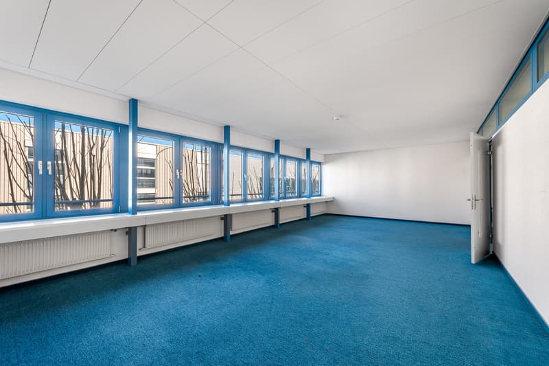 Günstige Lagerflächen mit idealer Infrastruktur & Anbindung (10)
