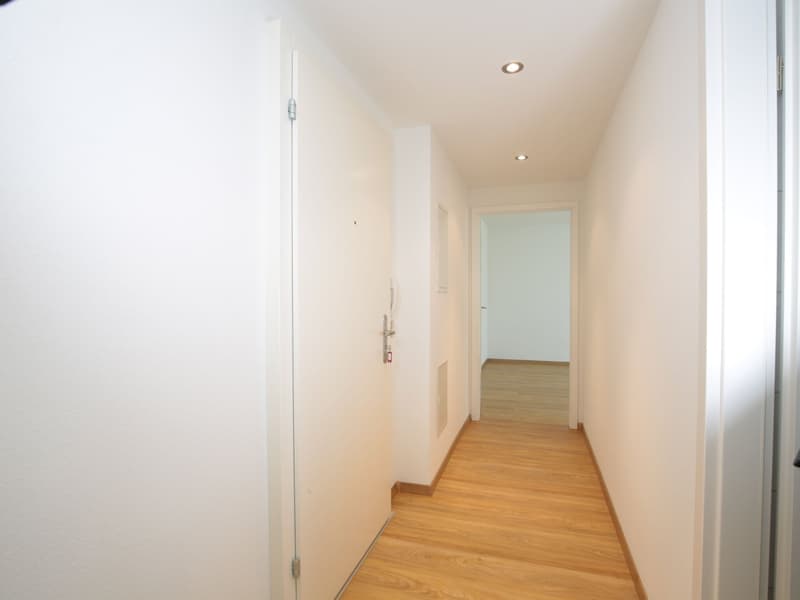 Helle 2.5-Zimmer-Wohnung mit Balkon und Lift nähe Biozentrum/Unispital (9)
