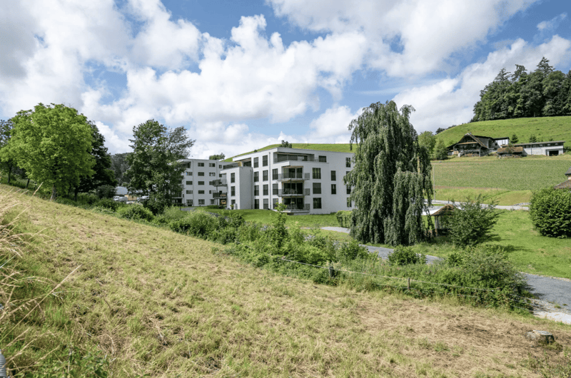 Moderne 3.5-Zimmer-Wohnung mit herrlichem Ausblick, 2 EHP optional (3)