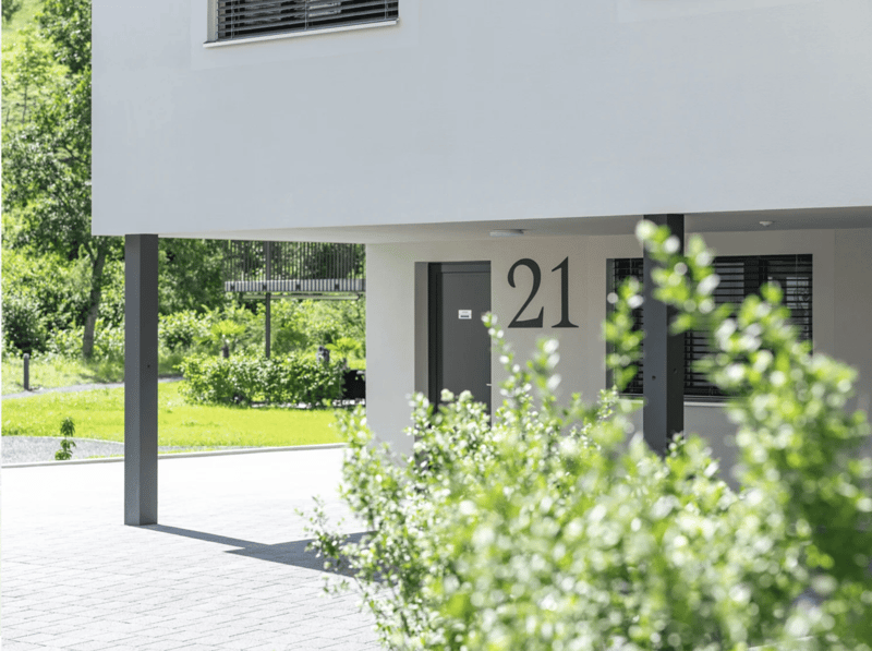 Moderne 3.5-Zimmer-Wohnung mit herrlichem Ausblick, 2 EHP optional (2)