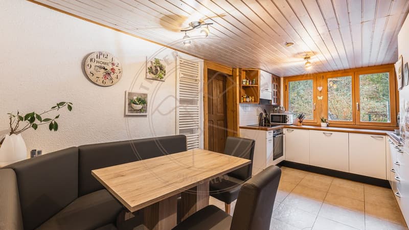 Chalet typique de la vallée d'Illiez (2)