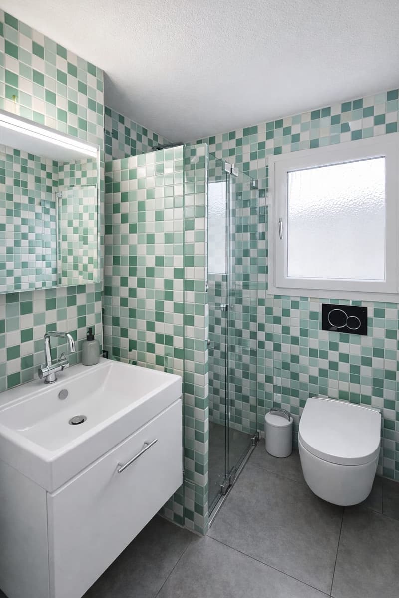 Charmante 5.5-Zimmer-Maisonette-Wohnung in Glattfelden inkl. einem Tiefgaragenplatz (11)