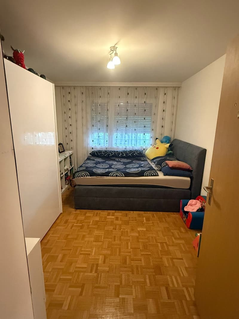 Charmante 4.5-Zimmer-Wohnung in Bülach – Renoviert und bezugsbereit (7)