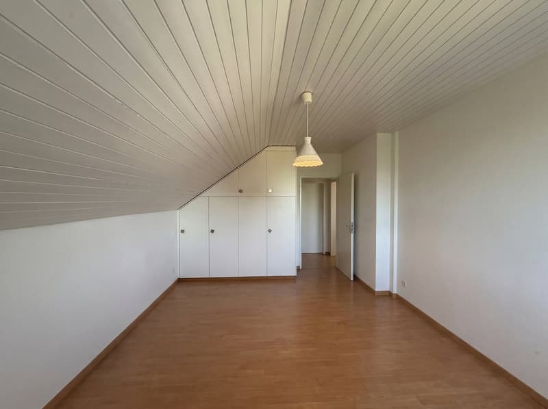 Charmante 3-Zimmer-Dachwohnung an ruhiger Lage in Frenkendorf – ab sofort verfügbar (8)