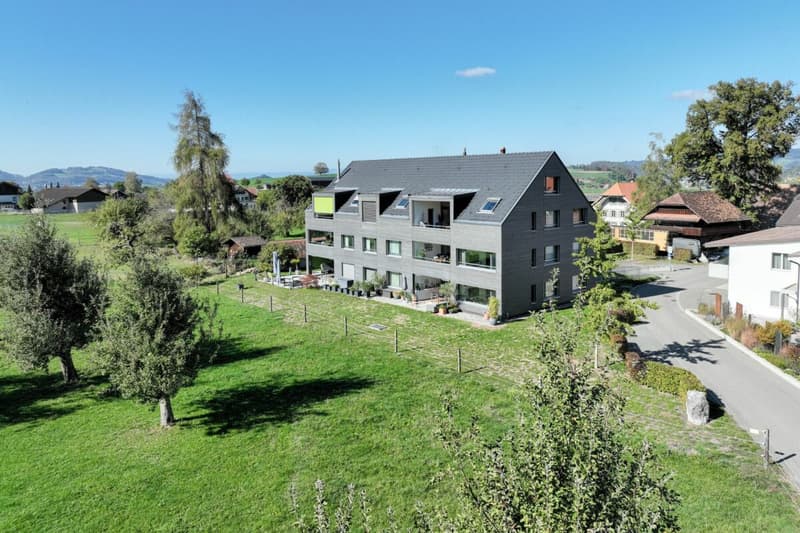 Architektur trifft Licht und Bergblick: Maisonette mit hoher Privatsphäre (12)