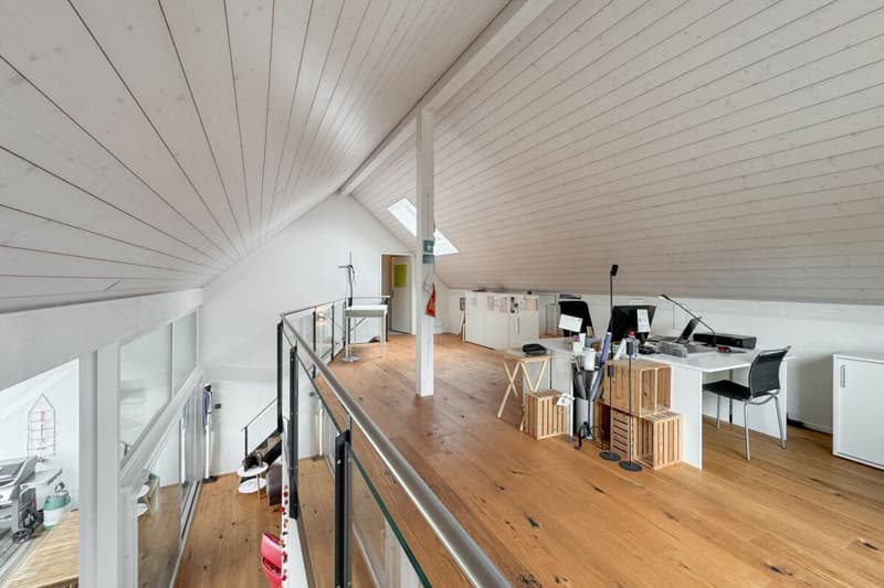 Architektur trifft Licht und Bergblick: Maisonette mit hoher Privatsphäre (11)