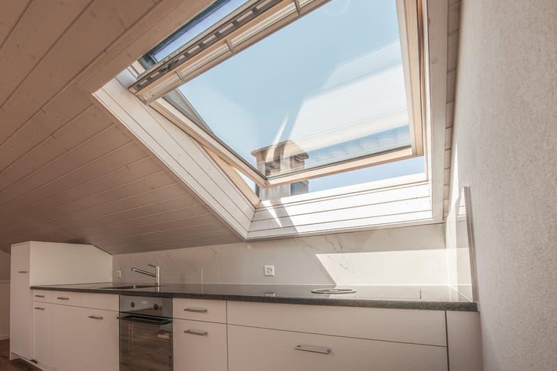 Charmante 2.5-Zimmer-Dachwohnung an der Bachgasse in Uster (6)