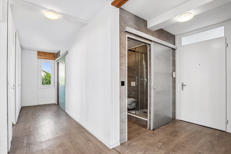 Helle 4.5-Zimmer-Wohnung mit grosszügigem Balkon und Weitsicht in familienfreundlicher Lage (7)