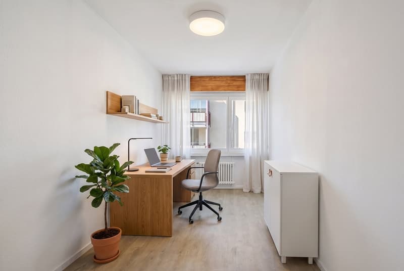 Helle 4.5-Zimmer-Wohnung mit grosszügigem Balkon und Weitsicht in familienfreundlicher Lage (11)
