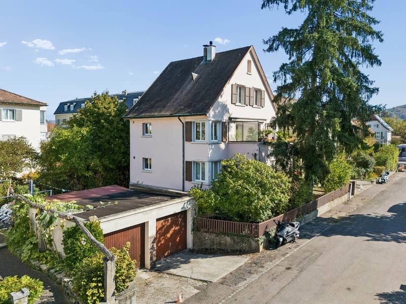Zweifamilienhaus mit Garten und Ausbaupotenzial in Münchenstein (30)