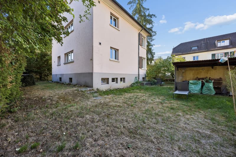 Zweifamilienhaus mit Garten und Ausbaupotenzial in Münchenstein (31)