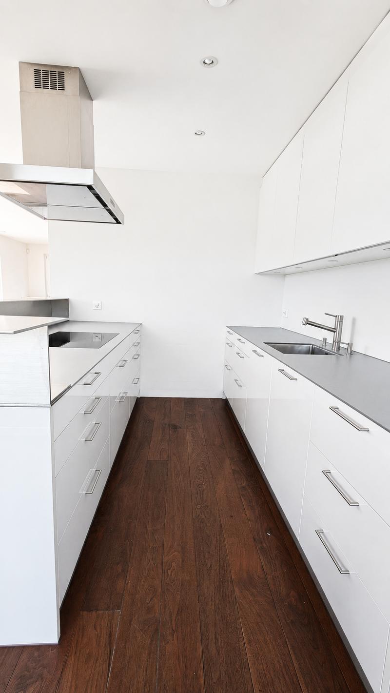 Befristet auf 3 Jahre - Exklusive Maisonette-Wohnung mit traumhafter Seesicht in Zürich-Witikon (4)