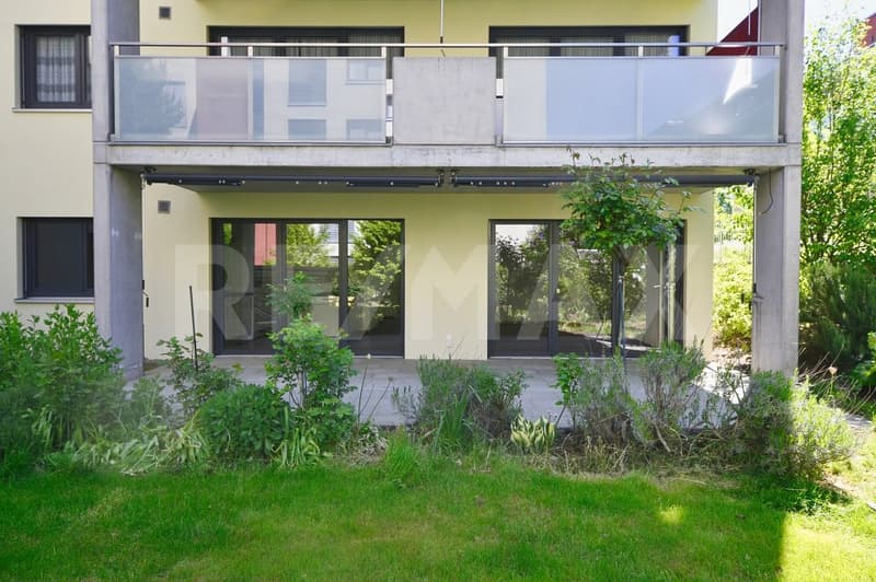 Helle Erdgeschosswohnung mit privatem Garten (11)