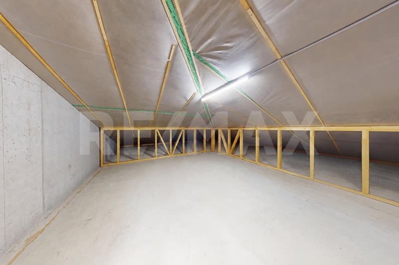 Wohnen mit Weitblick grosszügige 4.5-Zimmer-Wohnung mit Ausbaupotenzial (11)