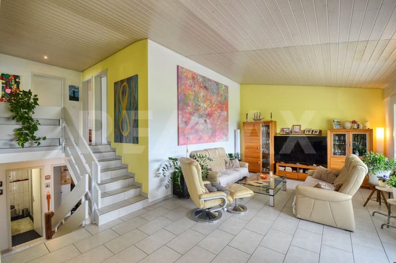 Charmantes Einfamilienhaus mit viel Umschwung an Toplage! (3)