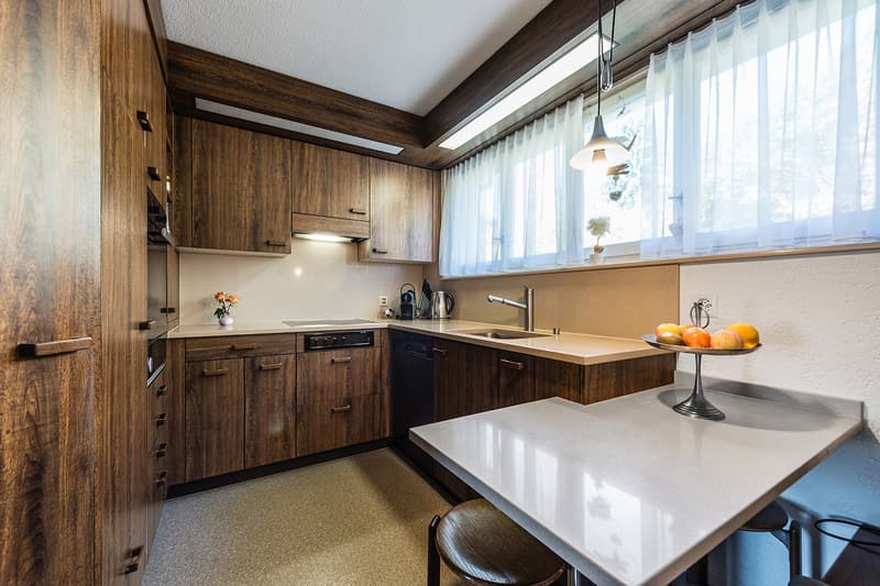 Bungalow mit Garten, Pool und viel Entwicklungspotenzial (8)