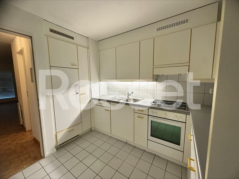 Appartement de 3 pièces au 1er étage en duplex de 80 m2 avec un balcon et une terrasse. (2)