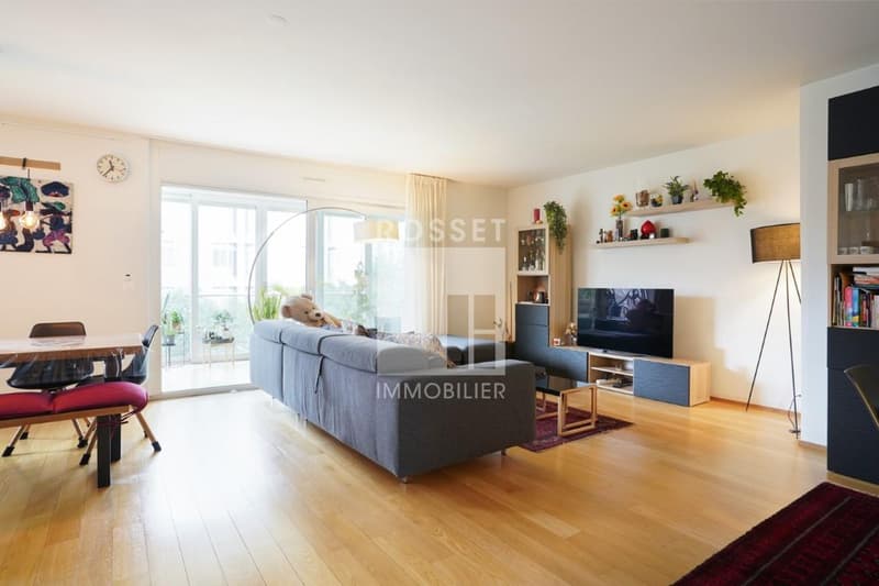 Appartement de 5 pièces au 3ème étage avec ascenseur (3)