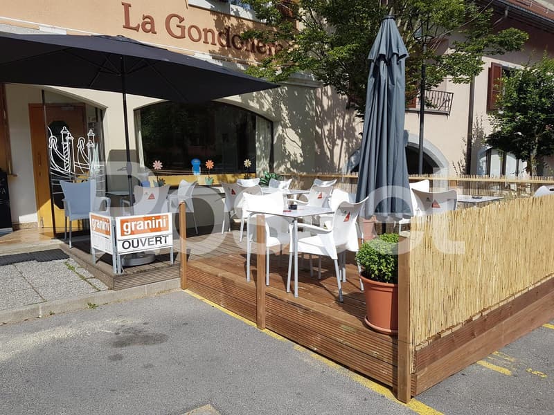 Charmant Café-Restaurant au cour de Puidoux idéal pour petite restauration (2)