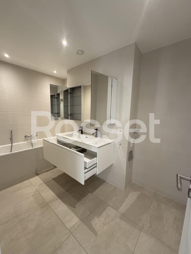 Appartement 5 pièces au 6ème étage env. 220 m2 (9)