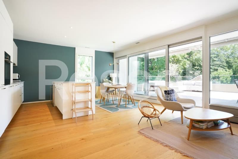 Secteur résidentiel - Appartement de 5 pièces au 1er étage (7)