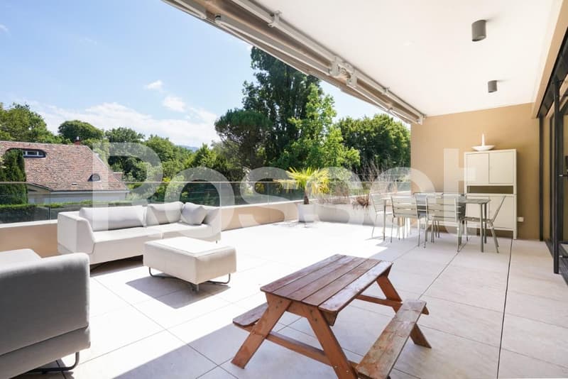 Secteur résidentiel - Appartement de 5 pièces au 1er étage (3)