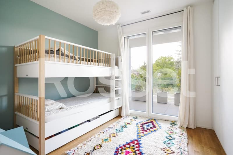 Secteur résidentiel - Appartement de 5 pièces au 1er étage (5)