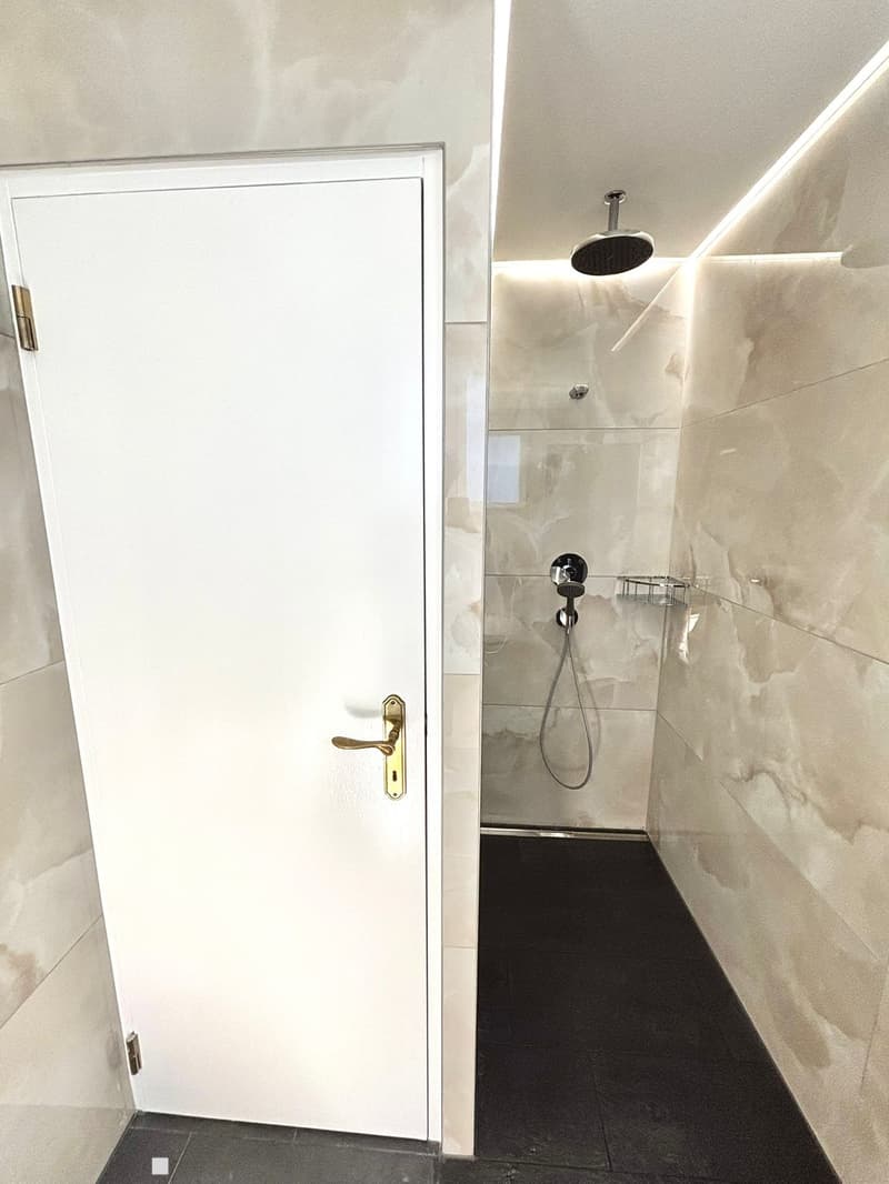Sanierte 3½-Zimmer-EG-Wohnung im gepflegten Zweifamilienhaus (6)