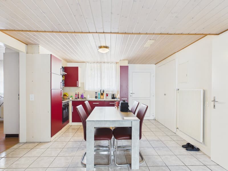 Gemütliche 3.5-Zimmer-Wohnung mit Terrasse in Grenchen (2)