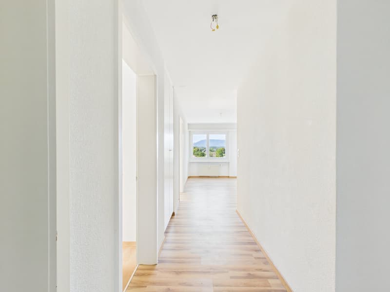 Helle 4.5-Zimmer-Wohnung mit sonnigem Balkon in Aarwangen – ab sofort verfügbar! (10)