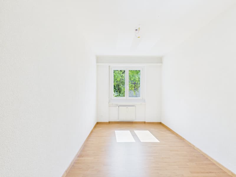 Helle 4.5-Zimmer-Wohnung mit sonnigem Balkon in Aarwangen – ab sofort verfügbar! (7)