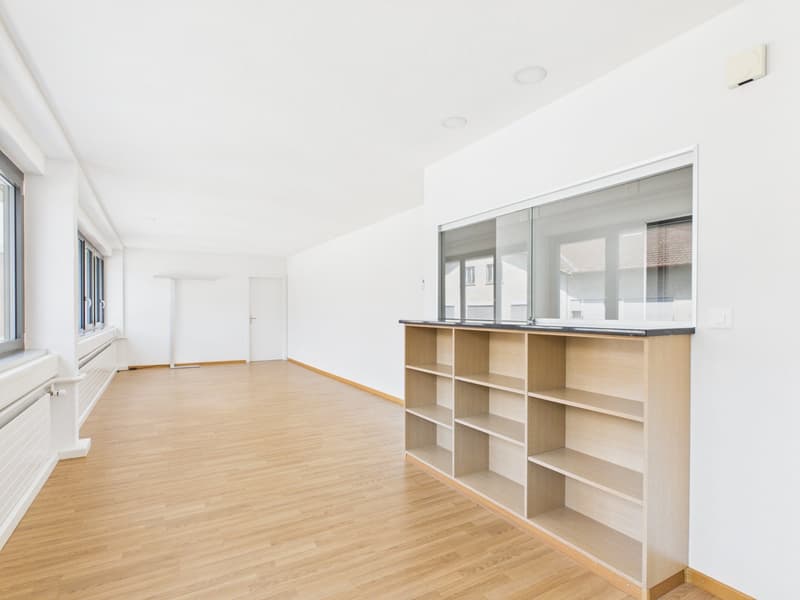 Flexible Büroräume ab 10m2 bis 300m2 in Münsingen (1)