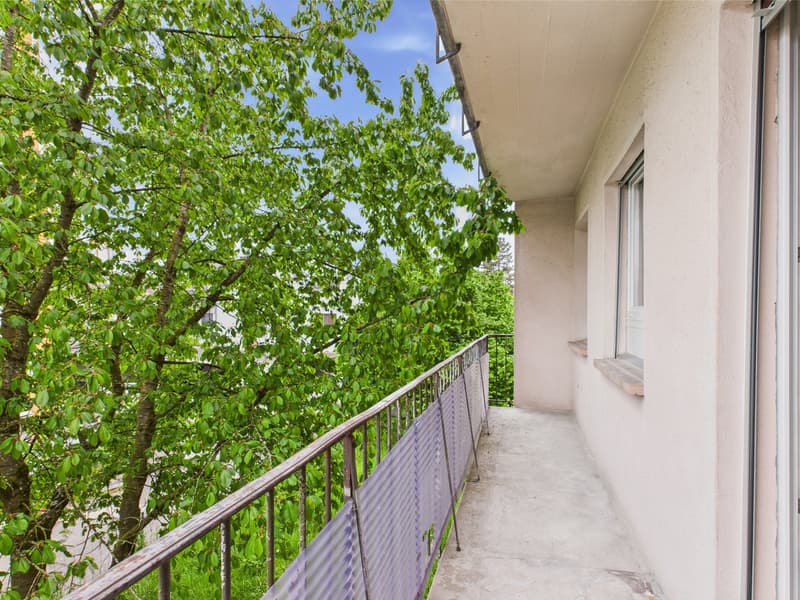 Frisch saniert & stilvoll: 2-Zimmerwohnung mit Balkon an ruhiger Lage (5)