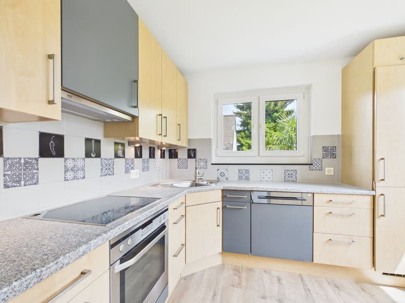 Charmantes 4½-Zimmer-Einfamilienhaus mit Garten in Killwangen (8)