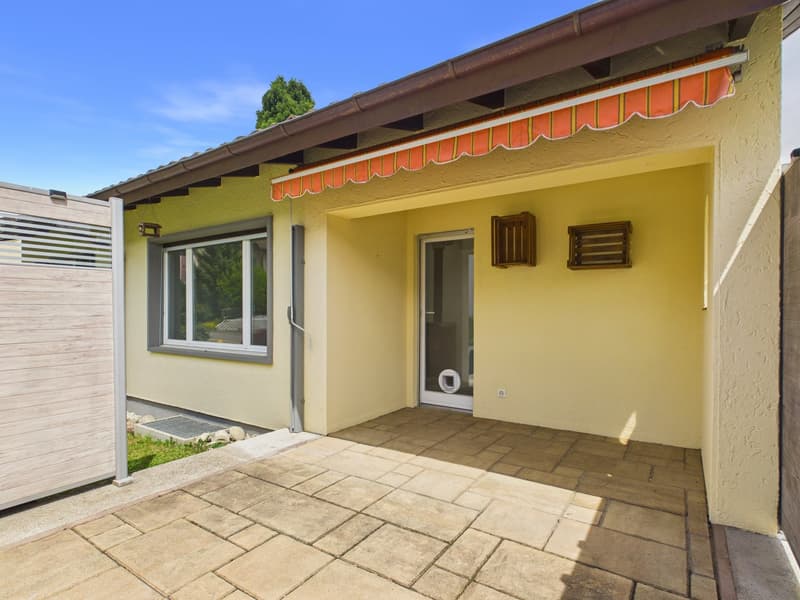 Charmantes 4½-Zimmer-Einfamilienhaus mit Garten in Killwangen (19)