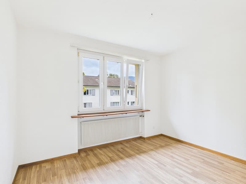 Charmante 4.5-Zimmer-Wohnung mit Balkon in Solothurn (4)