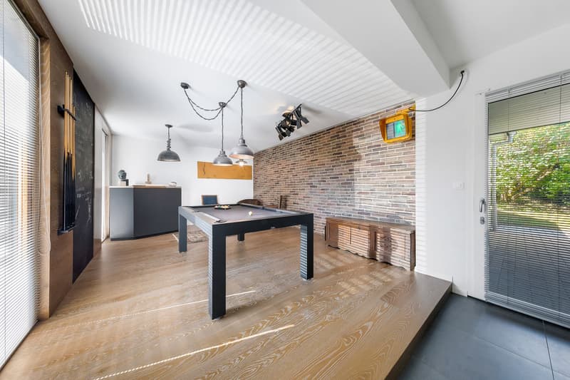 Magnifique villa contemporaine & familiale à Le Vaud (11)