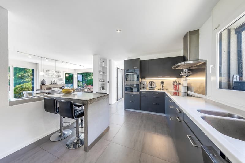 Magnifique villa contemporaine & familiale à Le Vaud (8)