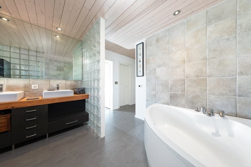 Magnifique villa contemporaine & familiale à Le Vaud (13)
