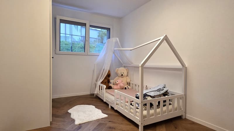 Bel appartement de 4.5 pièces avec grand jardin privatif (8)