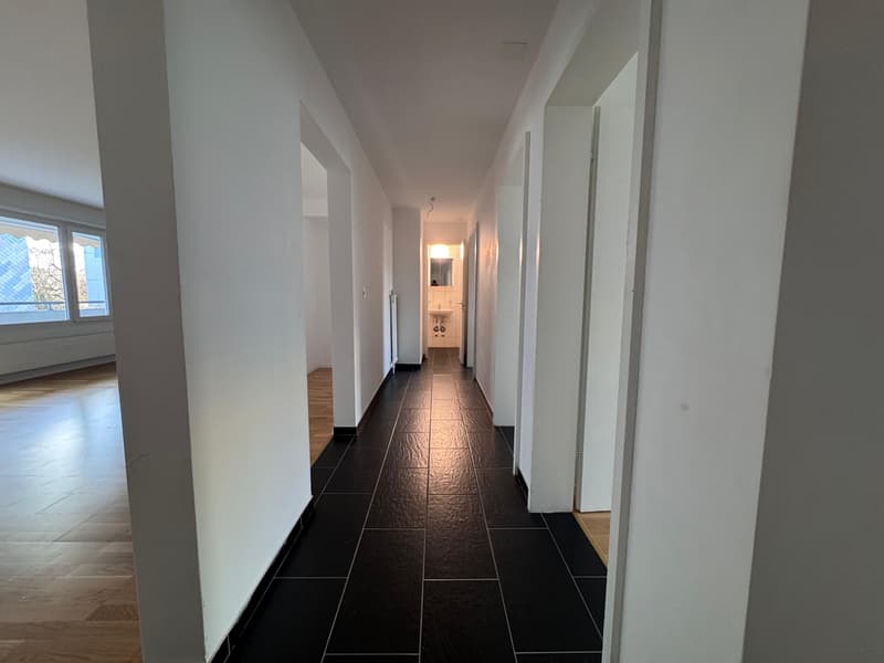 20241209 - hall