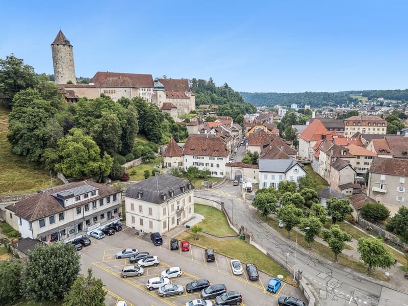 Magnifique Immeuble de rendement, rénové au centre de Porrentruy (9)