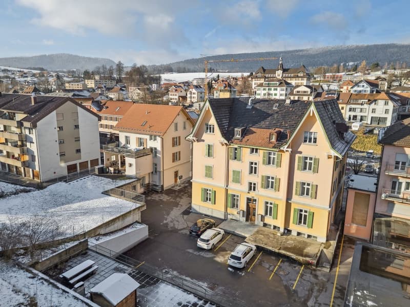 Rareté au Coeur de Reconvilier : Appartement 4.5 Pièces rénové (2)