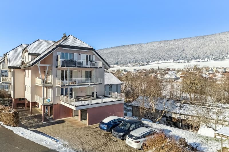 OPPORTUNITÉ RARE À CORGÉMONT : Superbe 5.5 pièces avec garage-atelier (7)