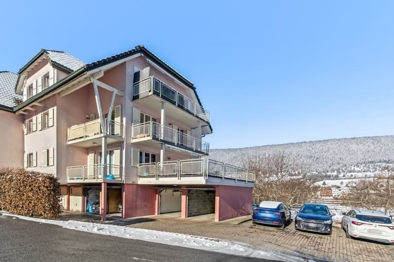 OPPORTUNITÉ RARE À CORGÉMONT : Superbe 5.5 pièces avec garage-atelier (4)
