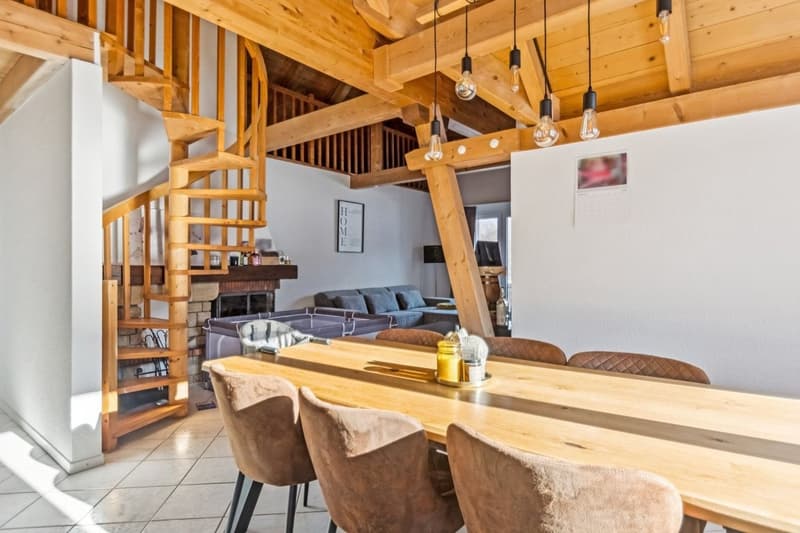 OPPORTUNITÉ RARE À CORGÉMONT : Superbe 5.5 pièces avec garage-atelier (11)